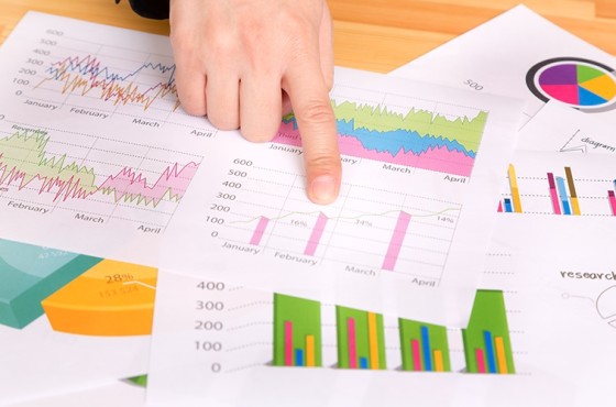 OOK82_gurafuwoyubisasu20131223500